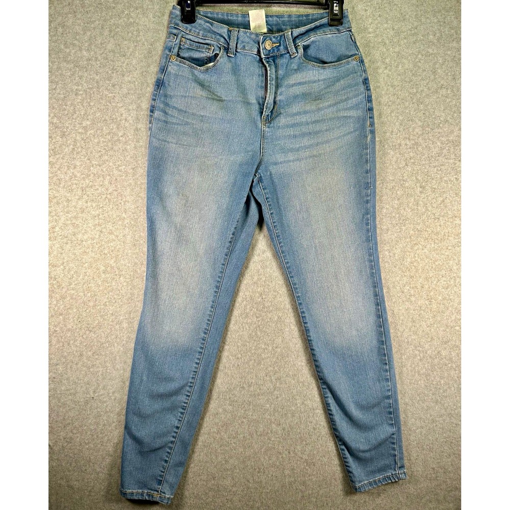 Stains* No Boundaries Women Skinny Jean 7 Blue Light Wash Denim Slim Fit Stretch